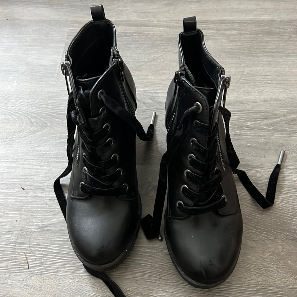 Mossimo Supply Co. | Lace -Up Bootie